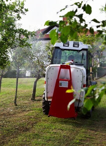 Rosič AGP 120 ventilátor uvnitř za malotraktor - 2