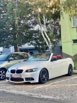 BMW 320i Cabrio 2008 – Perfektný stav - 2