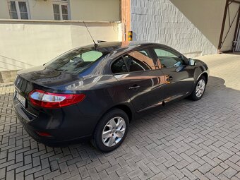 Renault Fluence 105500 km 1.5 Diesel 3999€ - 2