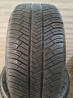 Michelin zimné 255/45/R19 - 2