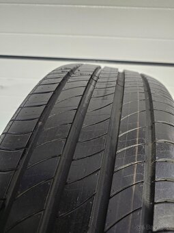 Nejazdené Letné Pneu Michelin Primacy4 235/50 R19 - 2