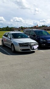 Alfa Romeo 159 - 2