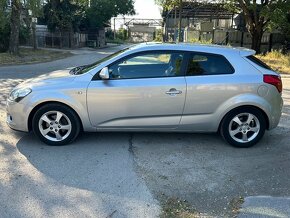 KIA CEED PROCEED 1.6 BENZÍN AUTOMAT 2010 - 2