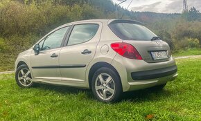 Peugeot 207 / 2009 / 1.4 / 54kW - 65 000km - 2