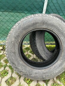 Nokian Hakkapeliitta C3 205/75r16c - 2