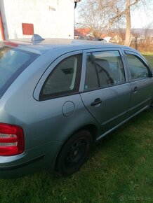 Skoda fabia 1,4mpi comfort - 2