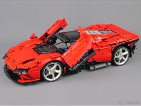 LEGO Ferrari Daytona SP3 42143 - 2