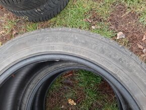 275/45r21 110W  a 315/40r21 115v    zimne - 2