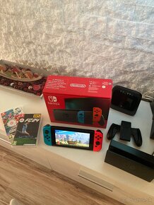 Nintendo switch - 2