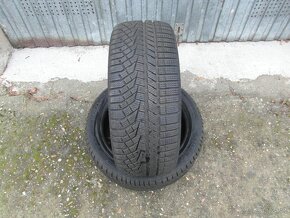 225/45 R17 - 2