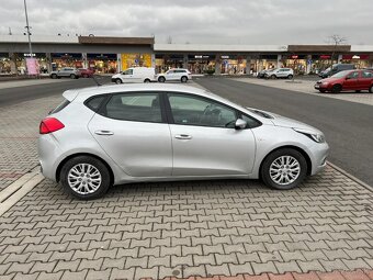 Kia Ceed 1.4i CVVT koup. ČR 2 maj 6 rychlostí - 2