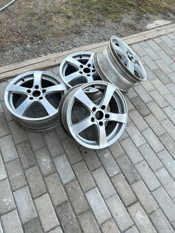 Dezent 5x112 66.6 R16 7J ET45 - 2