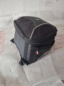 Predam zadny kufor na sedadlo givi 20l - 2