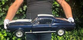 Deagostiny  Mustang Shelby GT - 500 1:8 - 2