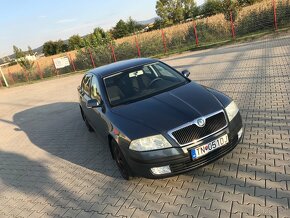 Škoda Octavia - 2