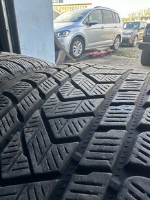 275/45 R21 Pirelli Scorpion - 2