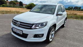 Volkswagen Tiguan 2.0TDI 177k 4-Motion DSG R-line WEBASTO - 2