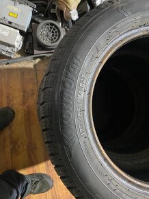 Predám zimné pneumatiky 175/65 r14 - 2