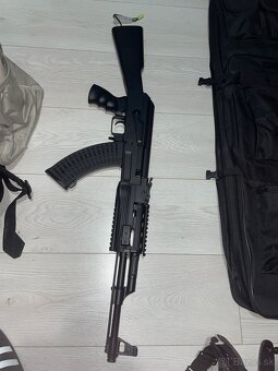 Airsoftka AK-47 - 2