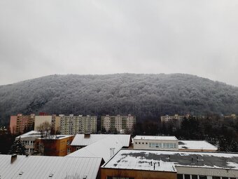 Prenajmem 2izb. Byt v časti Radvaň. Ul. NĽŠ - 2