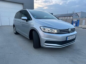 Volkswagen Touran 2.0 TDI DSG 7 miestny - 2