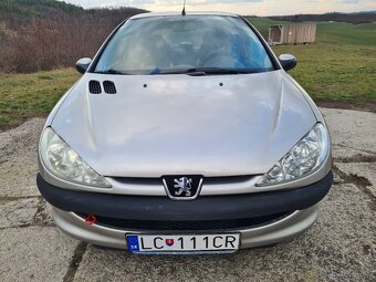 Peugeot 206 1,1 benzín 2. Majiteľ SR - 2