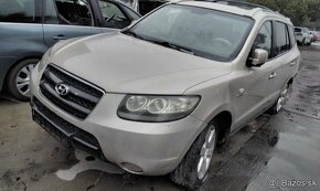 HYUNDAI SANTA FE 2.2 CRDI 2007 4x4 MANUAL predám KAPOTA, DVE - 2