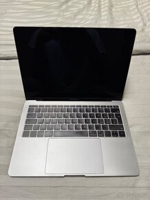 Apple MacBook Pro 13” 2017 - space grey - 2