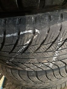 Zimne pneu 205/60 r17  rok 31/21 Bridgestone blizak - 2