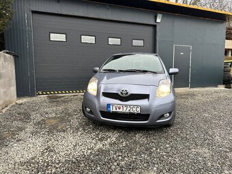 Toyota yaris 1.33 74kw 6st manuál klíma - 2