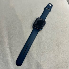 Apple Watch 7 45 mm M/L s poruchou - 2