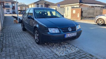 Volkswagen Bora 1.9 TDi 85kw - 2