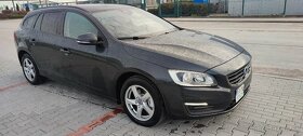 Volvo V60, 2,0 d, 2018, Momentum, kombi 2,0 diesel, - 2