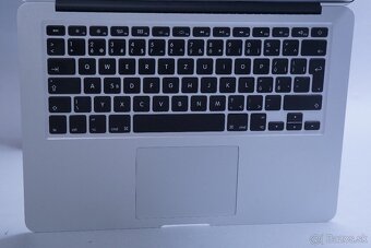 ZÁRUKA/Macbook Air 13.3"/I5 1.8HZ/8GB RAM/256GB SSD/CZ/BAT - 2