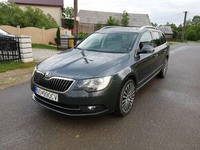 Škoda superb 2.0 DSG combi - 2