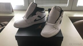 Predám Nike AIr Jordan Mid 44,5 , 28,5 cm - 2