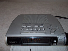 SONY ICF - C253L - 2