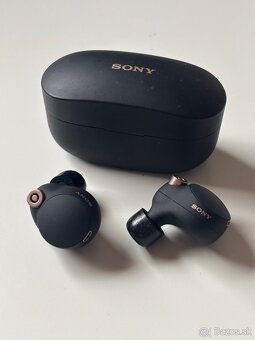 Sony Wf-1000XM4, čiernej farby - 2