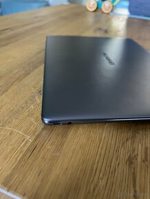 Ultra tenký a veľmi rýchly Huawei Matebook X 13” - 2