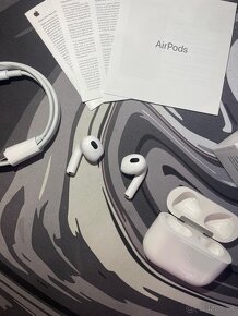 Apple AirPods (3. generácie) s nabíjacím puzdrom Magsafe - 2