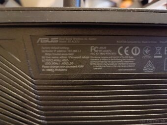 Asus RT-AC87U AC2400 router - 2