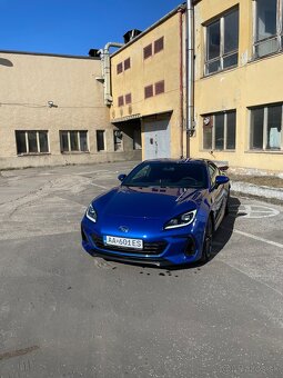 SUBARU BRZ 2.4i 6MT Final Edition - 2