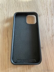 Quadlock case Iphone 12/12PRO - 2