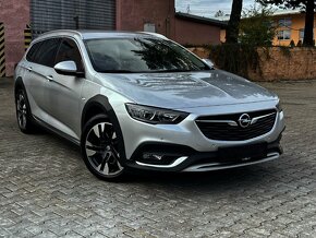 Opel Insignia country tourer CT 2.0 CDTI BiTurbo 210k S S 4x - 2