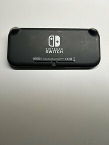 Nintendo switch lite - 2