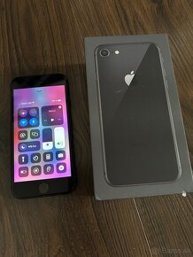 Predám Apple Iphone 8 64gb space grey - 2