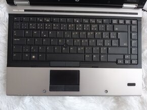 predám Hp elitebook 8440p , Intel i5 , 4gb ram , 120gb ssd - 2