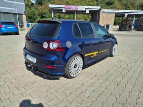 Volkswagen Golf V 1.6 Comfortline - 2