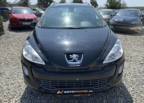 Peugeot 308 1,6 SW 16V 7MÍST,PANORAMA benzín manuál 88 kw - 2