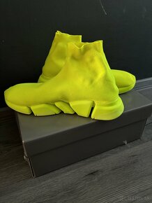 Balenciaga Speed 2.0 - 2